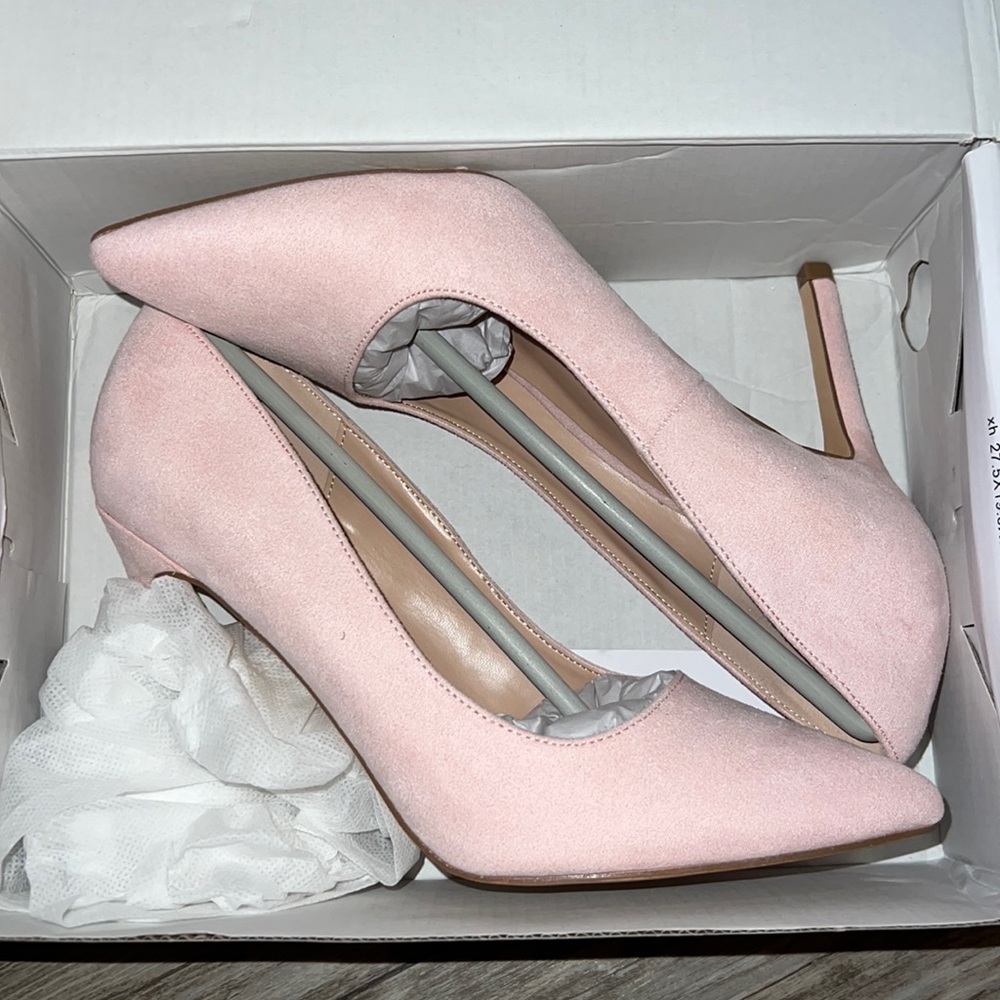 Light Pink Suede Dream Paris heels size 8